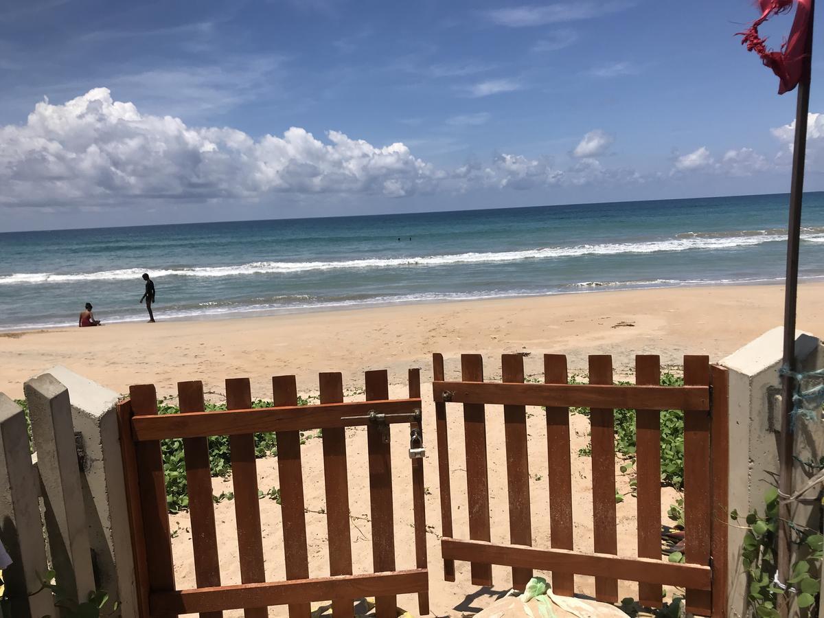 Araliya Oceanfront Condos Nilaveli, Trincomalee Exterior photo