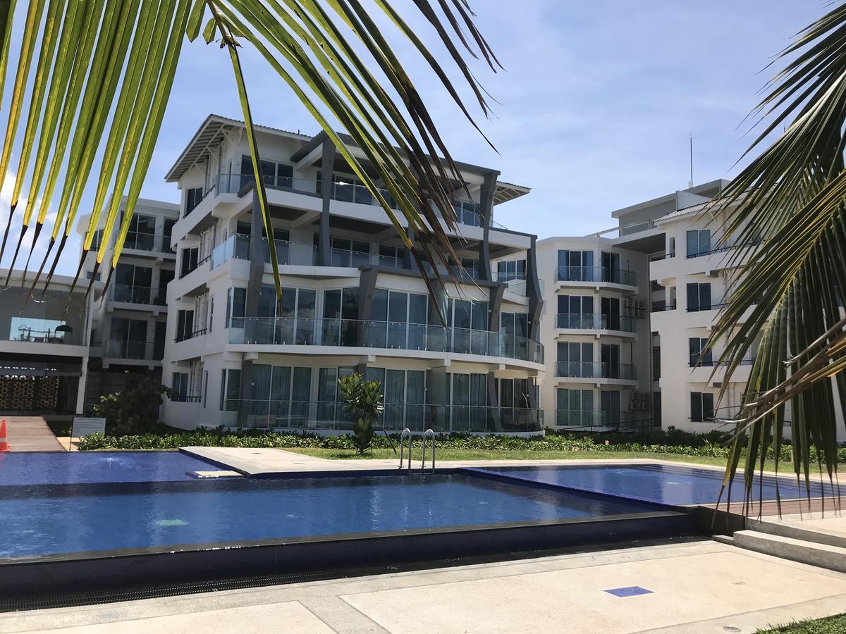 Araliya Oceanfront Condos Nilaveli, Trincomalee Exterior photo