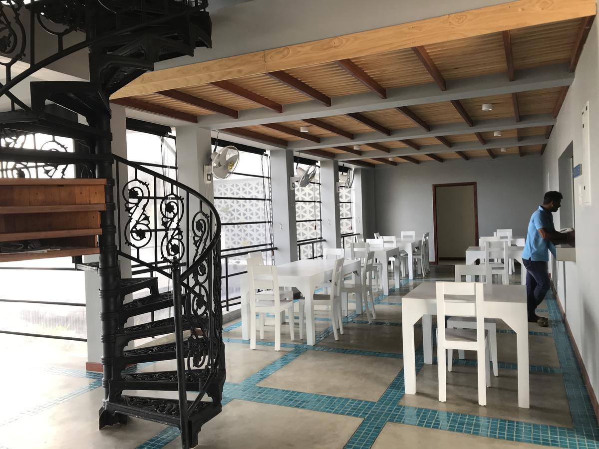 Araliya Oceanfront Condos Nilaveli, Trincomalee Exterior photo